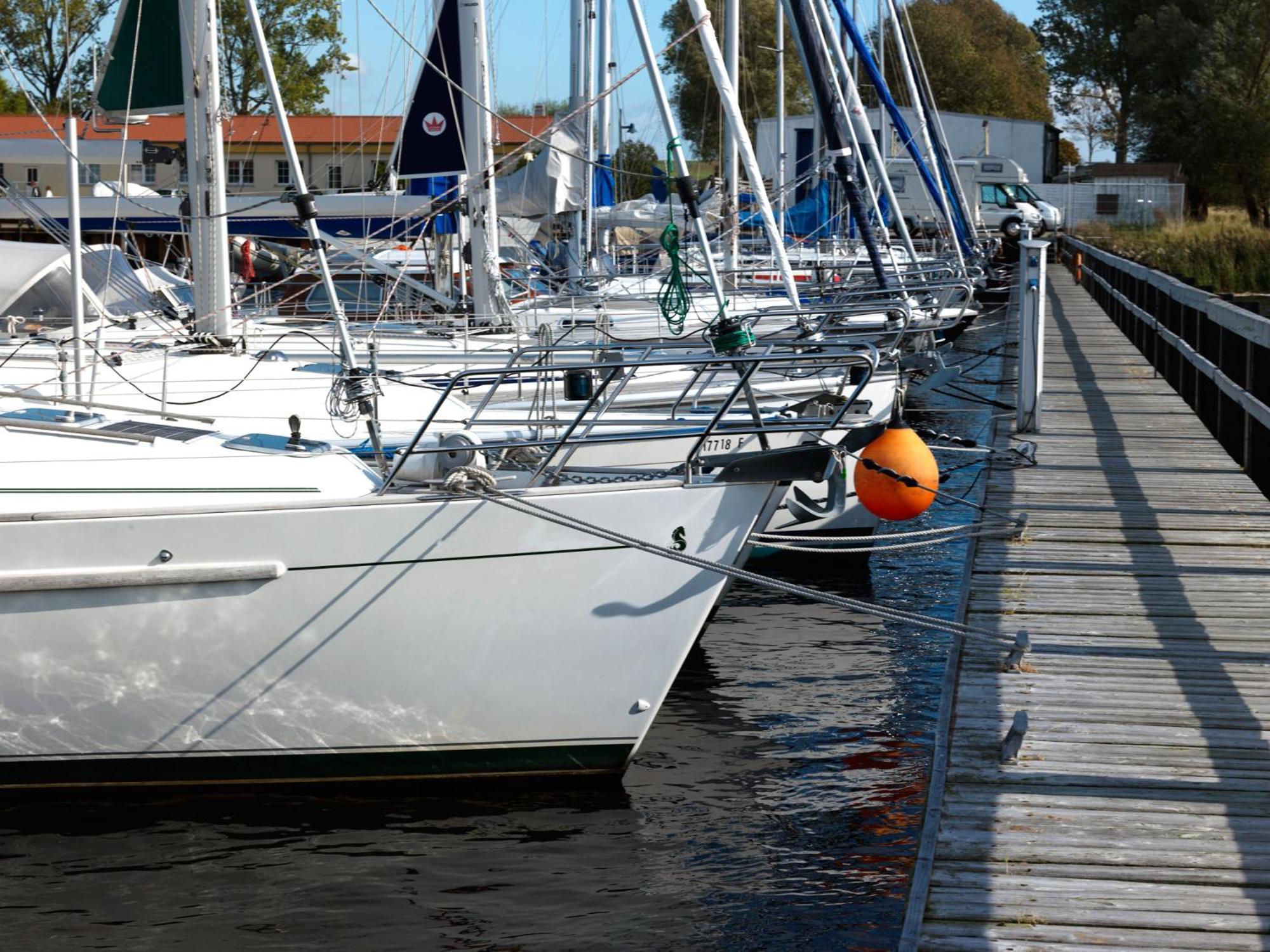 Residenz Am Yachthafen Windspiel Apartment Kirchdorf  Bagian luar foto